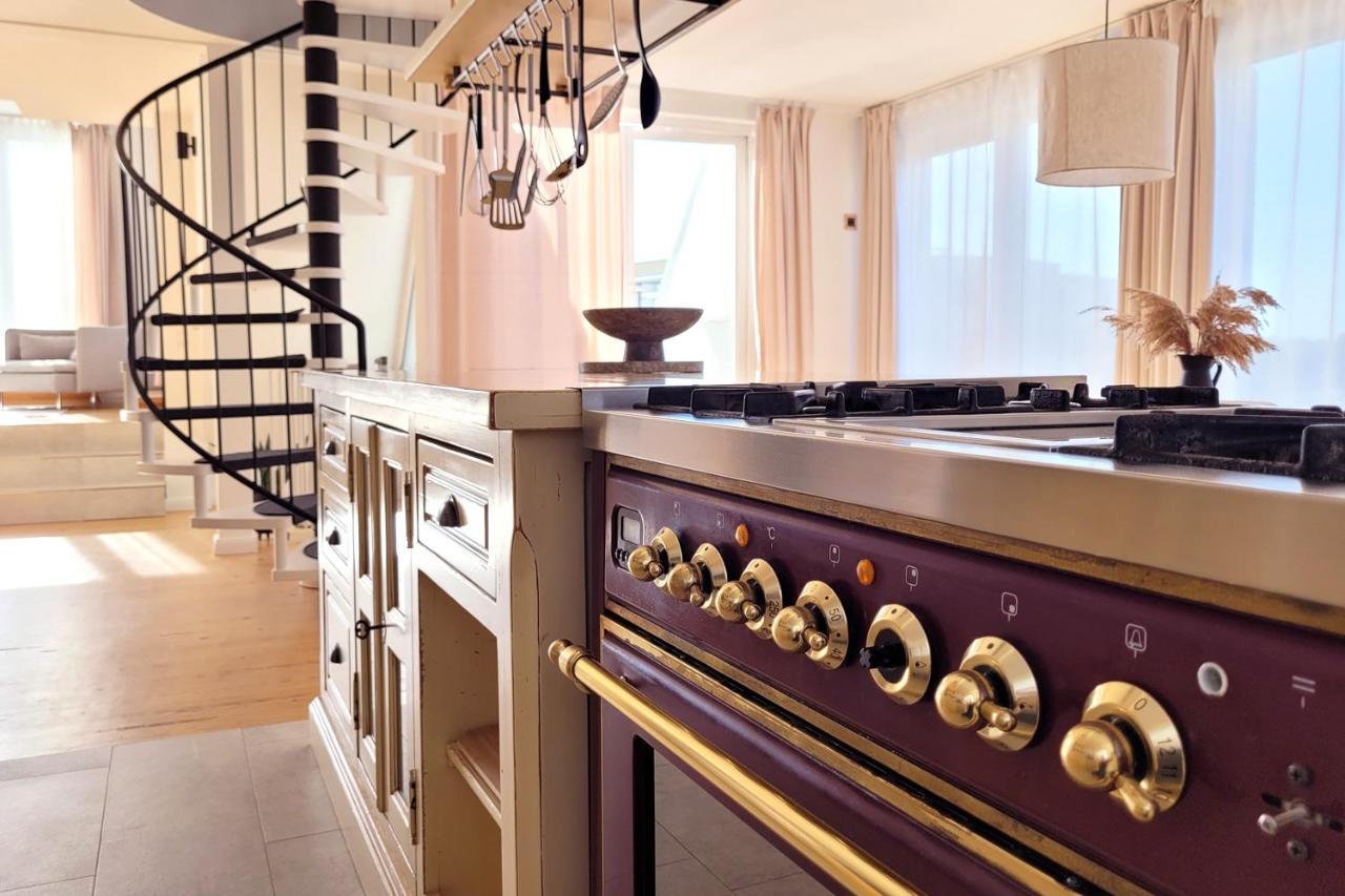 Grosse Penthouse Ferienwohnung Mit Meerblick, Sonnenterrasse & Luxusbad Von "Momentic" Sierksdorf Exteriör bild