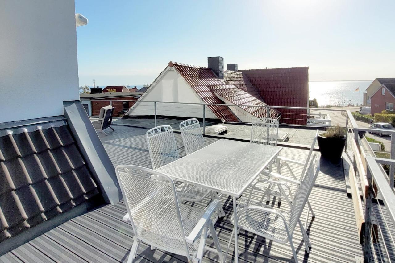 Grosse Penthouse Ferienwohnung Mit Meerblick, Sonnenterrasse & Luxusbad Von "Momentic" Sierksdorf Exteriör bild