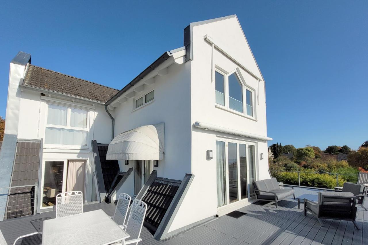 Grosse Penthouse Ferienwohnung Mit Meerblick, Sonnenterrasse & Luxusbad Von "Momentic" Sierksdorf Exteriör bild